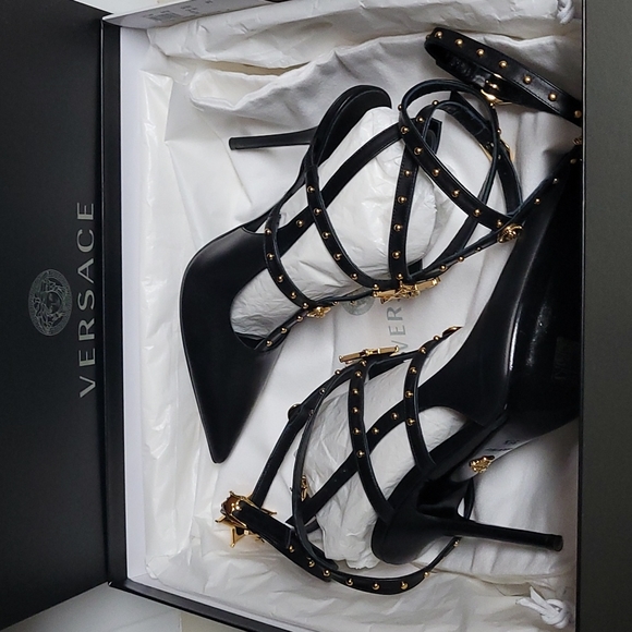 NWT Versace Medusa Western Cage Pumps - Picture 6 of 12